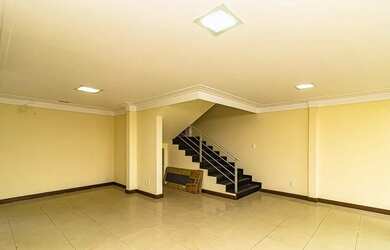 Imagem 4: Casa de 3 pavimentos à venda..R$ 1.400 k