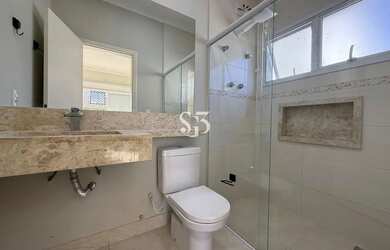 Imagem 15: CASA BELÍSSIMA À VENDA EM CONDOMÍNIO - VALINHOS,SP