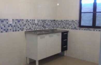 Imagem 6: Vendo casa 2 quartos com churrasqueira e toda em porcelanato