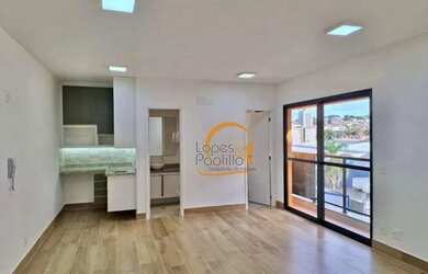 Imagem: O depósito possui 1 Vaga na garagem, 43m² de Área e está