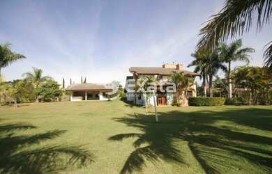 Imagem: O terreno possui 1008m² de Área e está localizado em Parque