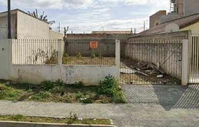 Imagem: O terreno possui 160m² de Área e está localizado em Alto