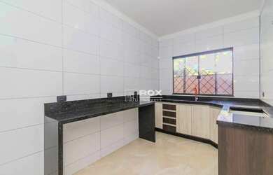 Imagem 5: Casa triplex com 3 suítes e quintal para alugar - Fazenda Rio Grande/PR