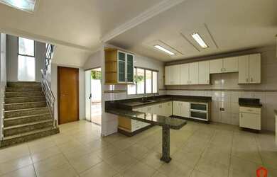 Imagem 15: Sobrado a VENDA por R$ 2.350.000,00 localizado no Residencial Granville