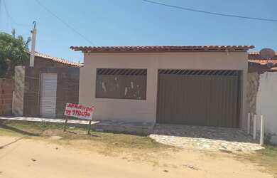 Imagem: Casa avenda na praia de Subauma