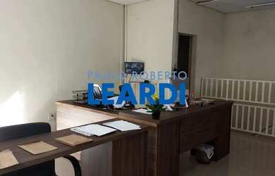 Imagem: O depósito possui 210m² de Área e está localizado em Demarchi