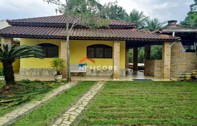 Imagem: A casa em condomínio possui 3 Dormitórios, 3 Banheiros, 3