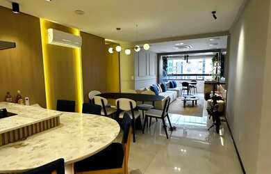 Imagem: O apartamento possui 3 Dormitórios, 3 Banheiros, 3 Vagas na