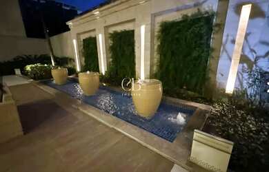 Imagem: O studio possui 2 Dormitórios, 2 Banheiros, 1 Vaga na garagem