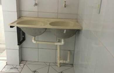 Imagem: A kitnet possui 1 Dormitório e 1 Banheiro e está localizado