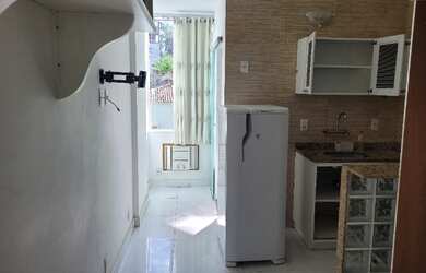 Imagem: A kitnet possui 1 Dormitório, 1 Banheiro, 18m² de Área e