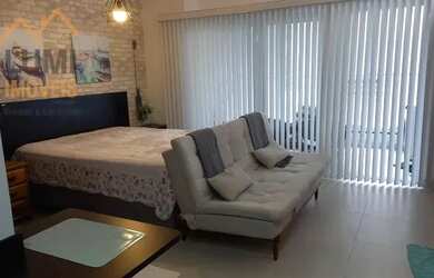 Imagem: O apartamento possui 1 Dormitório, 1 Banheiro, 1 Vaga na garagem