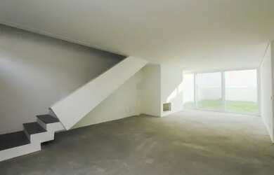 Imagem: A casa possui 3 Dormitórios, 3 Banheiros, 2 Vagas na garagem