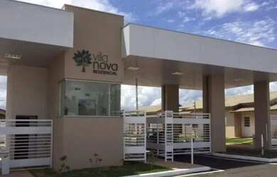 Imagem: A casa em condomínio possui 2 Dormitórios, 1 Banheiro, 3 Vagas