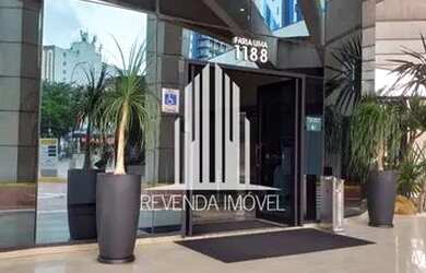 Imagem: O depósito possui 4 Vagas na garagem, 156m² de Área e está