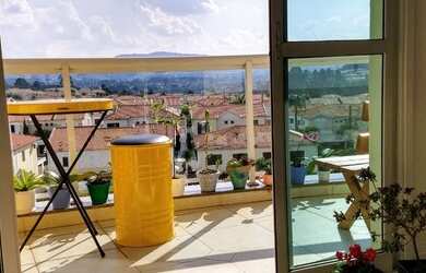 Imagem: O apartamento possui 3 Dormitórios, 2 Banheiros, 2 Vagas na