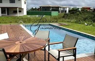 Imagem: A casa em condomínio possui 5 Dormitórios, 5 Banheiros, 4