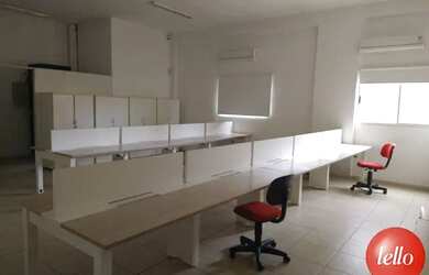 Imagem: O depósito possui 260m² de Área e está localizado em Vila