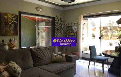 Imagem: A casa possui 3 Dormitórios, 4 Banheiros, 2 Vagas na garagem