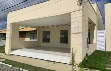 Imagem: A casa em condomínio possui 3 Dormitórios, 2 Banheiros, 3