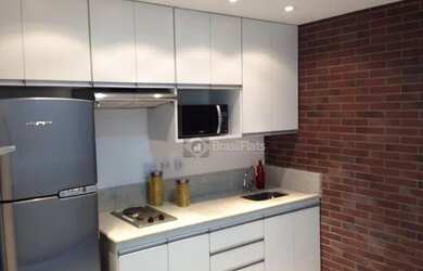 Imagem: O studio possui 1 Dormitório, 1 Banheiro, 1 Vaga na garagem