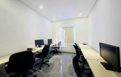 Imagem: O depósito possui 14m² de Área e está localizado em Jardim