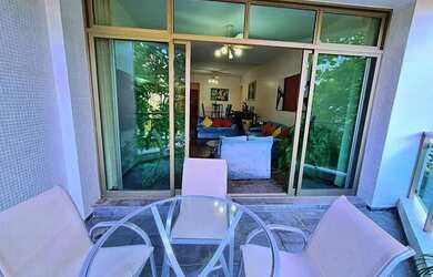 Imagem 12: APARTAMENTO ENORME, 04 DORMITÓRIOS, APENAS 1 QUADRA DO MAR