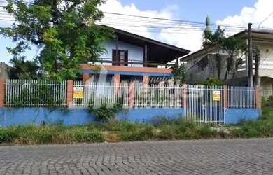 Imagem: O depósito possui 243m² de Área e está localizado em Tuiuti