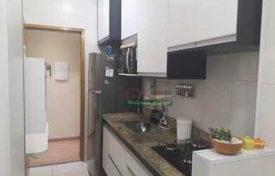 Imagem: O apartamento possui 2 Dormitórios, 2 Banheiros, 1 Vaga na