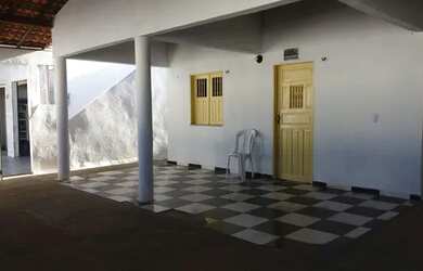 Imagem 3: ALUGA-SE ESSA CASA POR FINAIS DE SEMANA E TEMPORADA