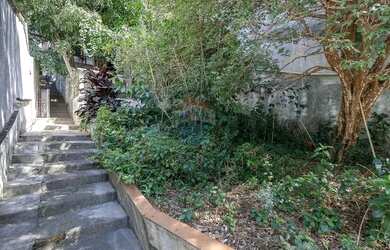 Imagem 8: Terreno á venda com 686 metros de area total sendo 15 por 45 em zona...