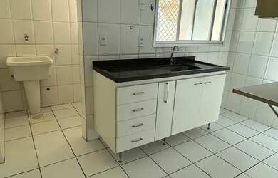 Imagem: O apartamento possui 3 Dormitórios, 2 Banheiros, 1 Vaga na