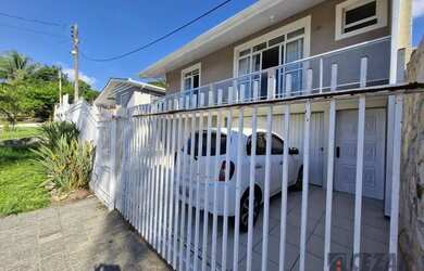 Imagem 3: Casa com 4 dormitórios à venda, 250 m² com edícula por R$ 990.000...