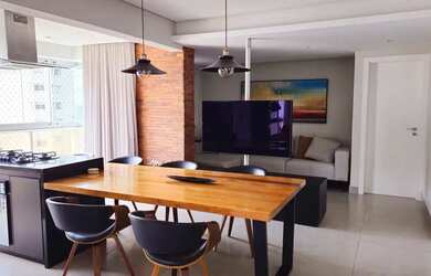 Imagem: O apartamento possui 3 Dormitórios, 3 Banheiros, 2 Vagas na