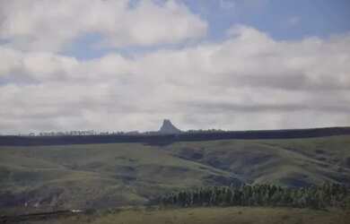 Imagem: O terreno possui 927m² de Área, Churrasqueira, Piscina, Varanda