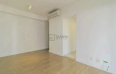 Imagem: O apartamento possui 1 Dormitório, 1 Banheiro, 1 Vaga na garagem