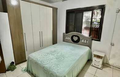 Imagem 10: Casa na Rua Marista, Partenon, com 11,00 de frente por 23,00 de frente...