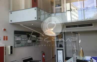 Imagem: O depósito possui 1 Vaga na garagem, 37m² de Área e está