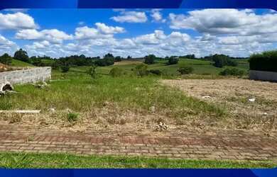 Imagem: A casa possui 1 Dormitório, 1 Banheiro, 10m² de Área e está