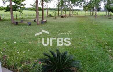 Imagem: A fazenda possui 70.000m² de Área e está localizado em Área