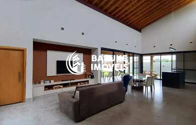 Imagem: A fazenda possui 417m² de Área e está localizado em Terras