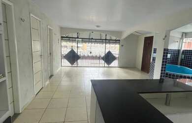 Imagem: O apartamento possui 2 Dormitórios, 1 Banheiro, 110m² de Área