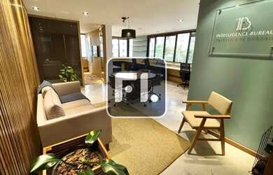 Imagem: O depósito para alugar possui e está localizado em Consolação