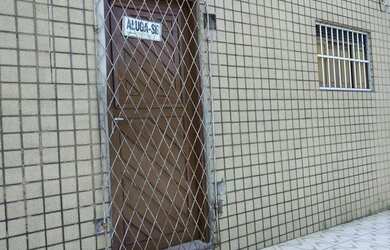 Imagem: A casa possui 2 Dormitórios e 2 Banheiros e está localizado