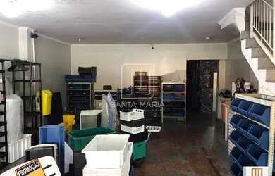 Imagem: O depósito possui 165m² de Área e está localizado em Centro