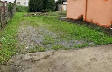 Imagem: O terreno possui 994m² de Área e está localizado em Tabaú