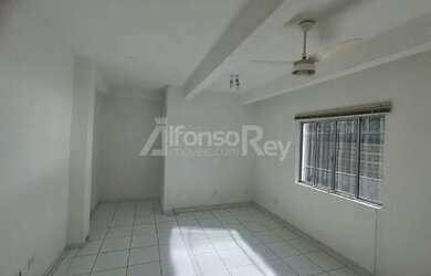 Imagem: O depósito possui 40m² de Área e está localizado em Vila