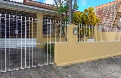 Imagem: Casa para aluguel tem 235 metros quadrados com 3 quartos em