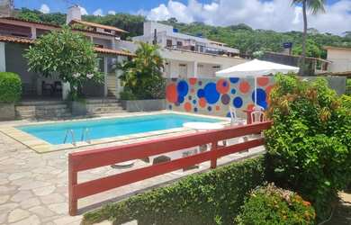 Imagem: A casa possui 5 Dormitórios, 5 Vagas na garagem e está localizado