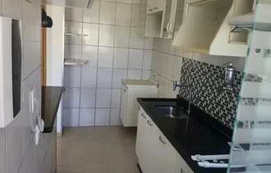 Imagem: A casa possui 3 Dormitórios, 2 Banheiros, 1 Vaga na garagem